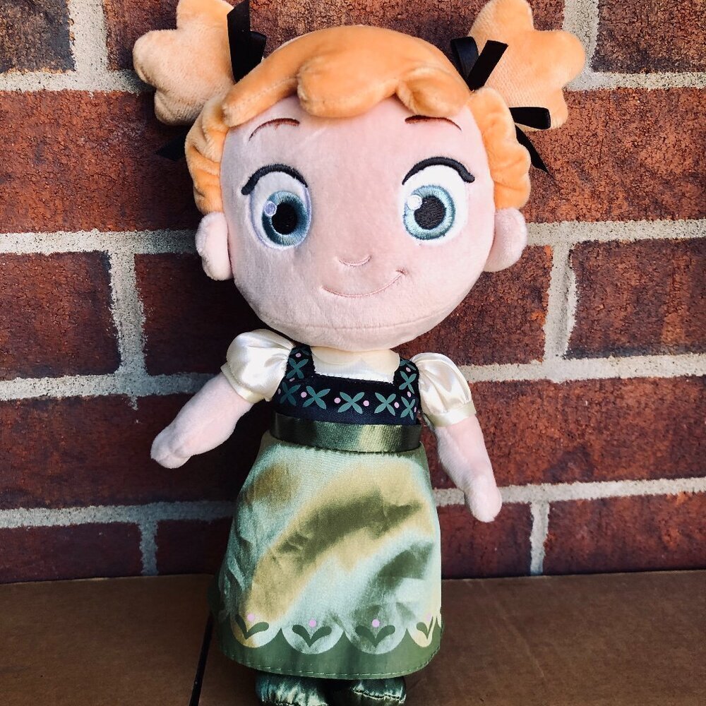❄️Disney Store Frozen Anna Plush Doll Toddler Green Dress 14" Stuffed Toy